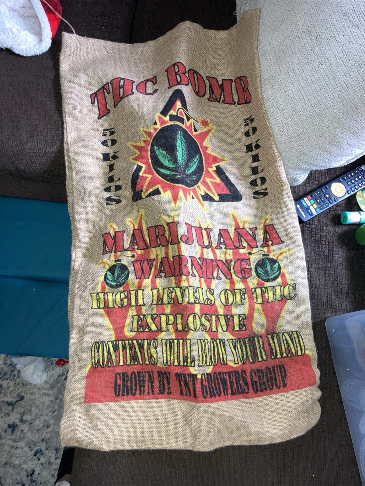 THC Bomb Marijuana 50 Kilos Burlap Sack Novelty Wall Decor Pot Leaf 20×33