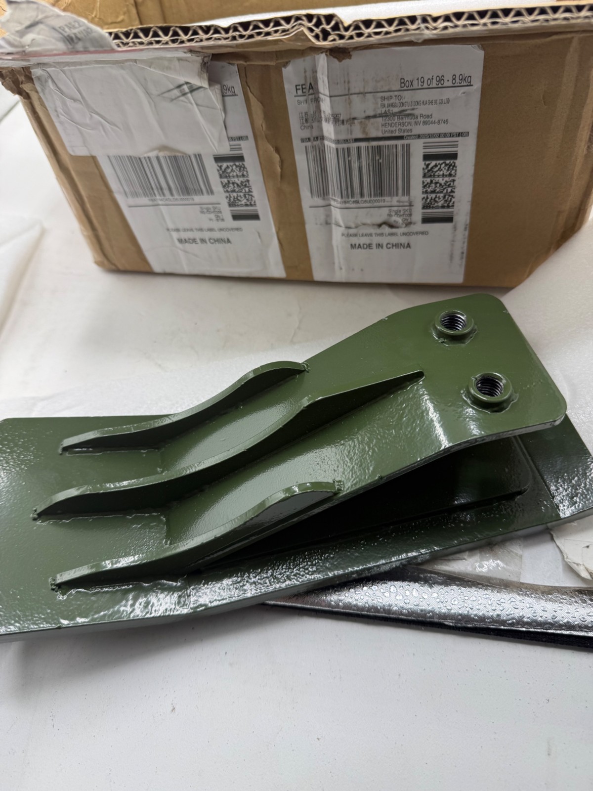 CINCHLYNX Upgraded 2Pcs Tractor Bucket Edge Protector Green, Tractor Bucket
