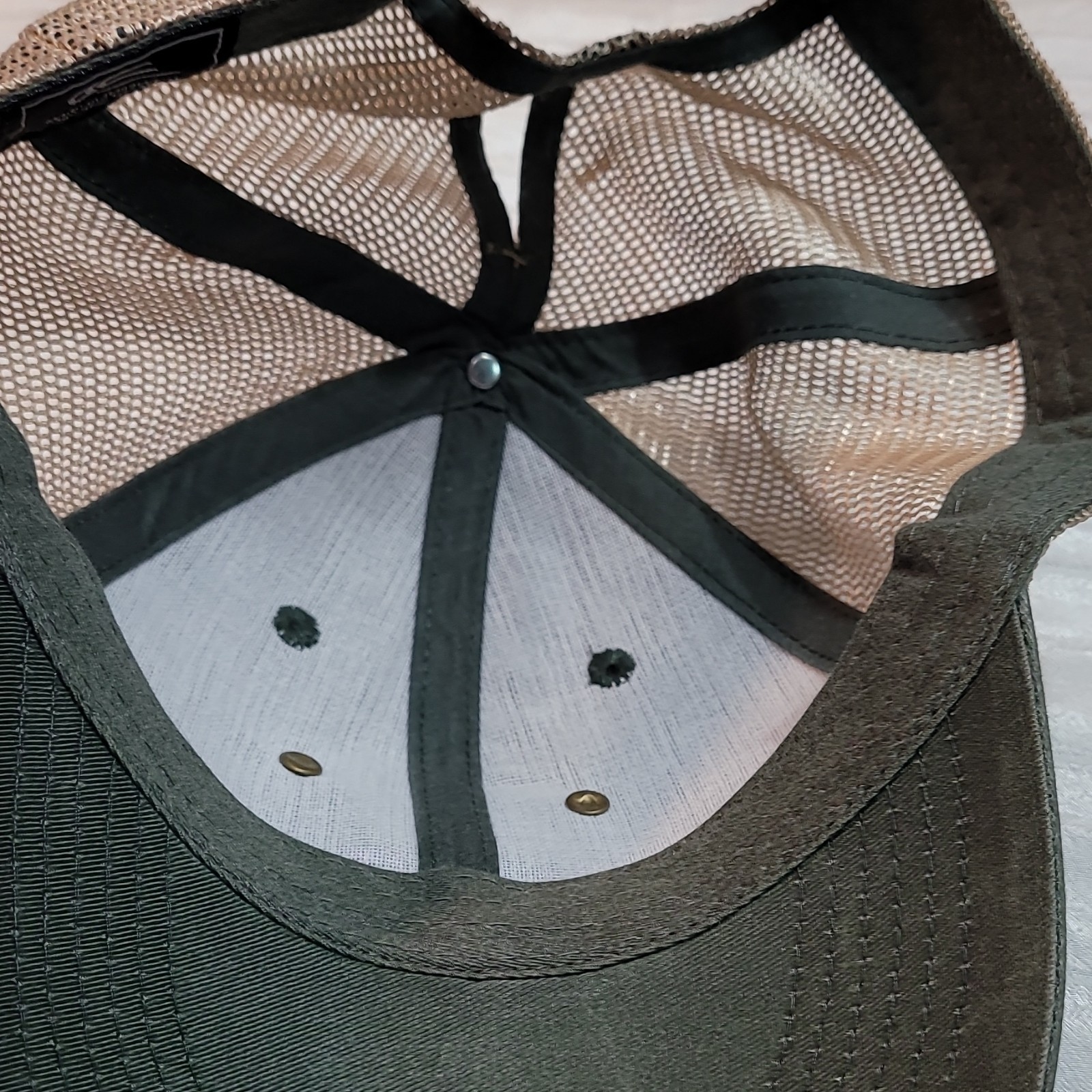 Oliver Green Mesh Trucker Hat Adjustable Agriculture Womens.
