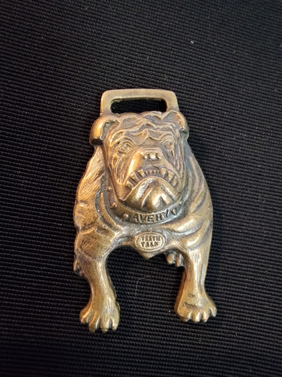 Antique « TEETH TALK » Avery Mfg Co Peoria IL TOOTHY BULLDOG Advertising Watch Fob
