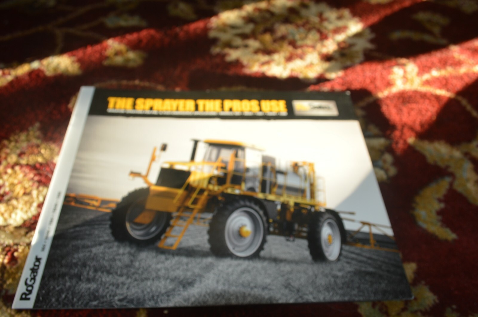 Rogator 984 984H 1184 1184H 1386 Sprayers Brochure FCCA