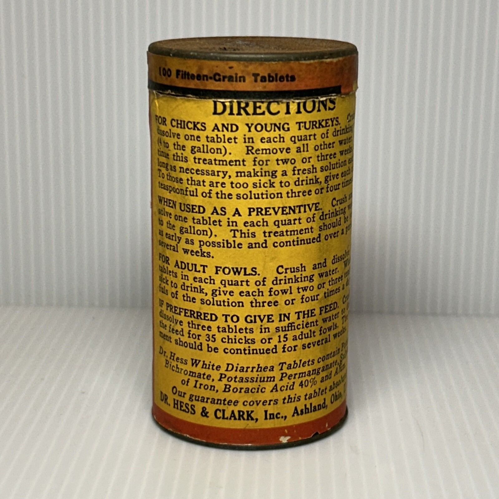 Antique 1926 Dr Hess White Diarrhea Tablets for Chicks, Farm Medicine Can ~ RARE
