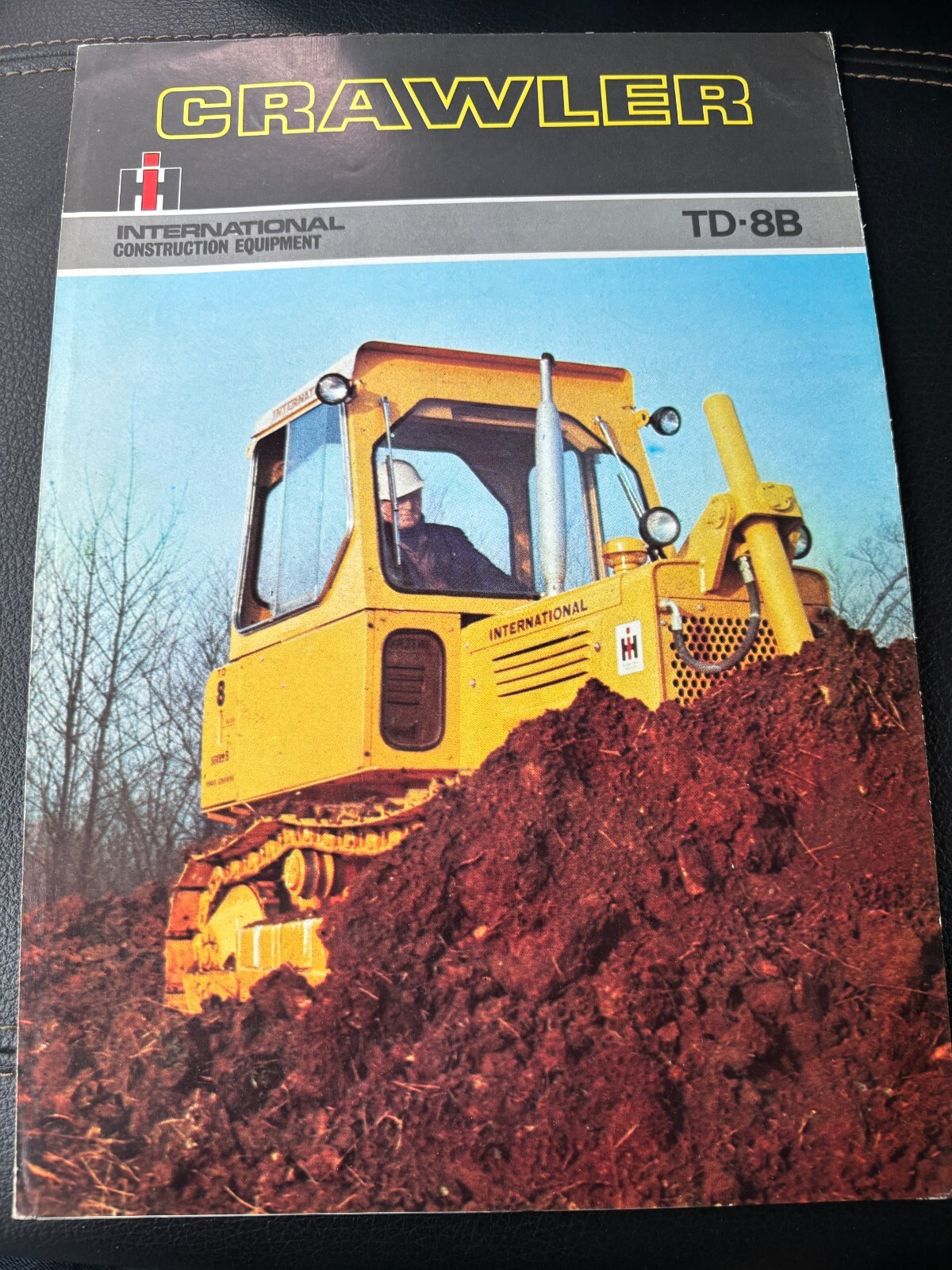 International Harvester TD-8B Crawler Dozer Brochure FCCA25