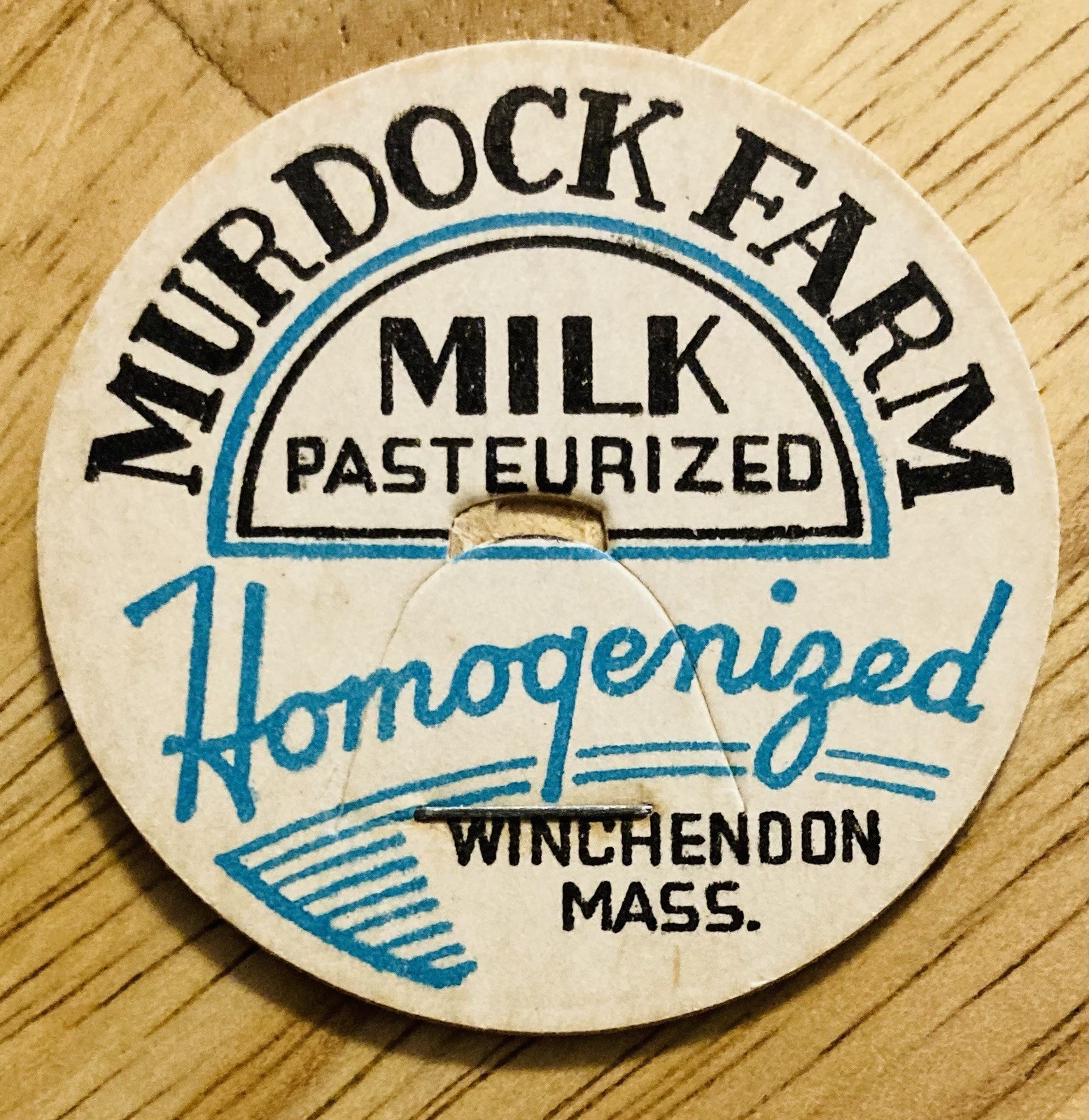 MILK BOTTLE CAP~MURDOCK DAIRY FARM, WINCHENDON, MASS.