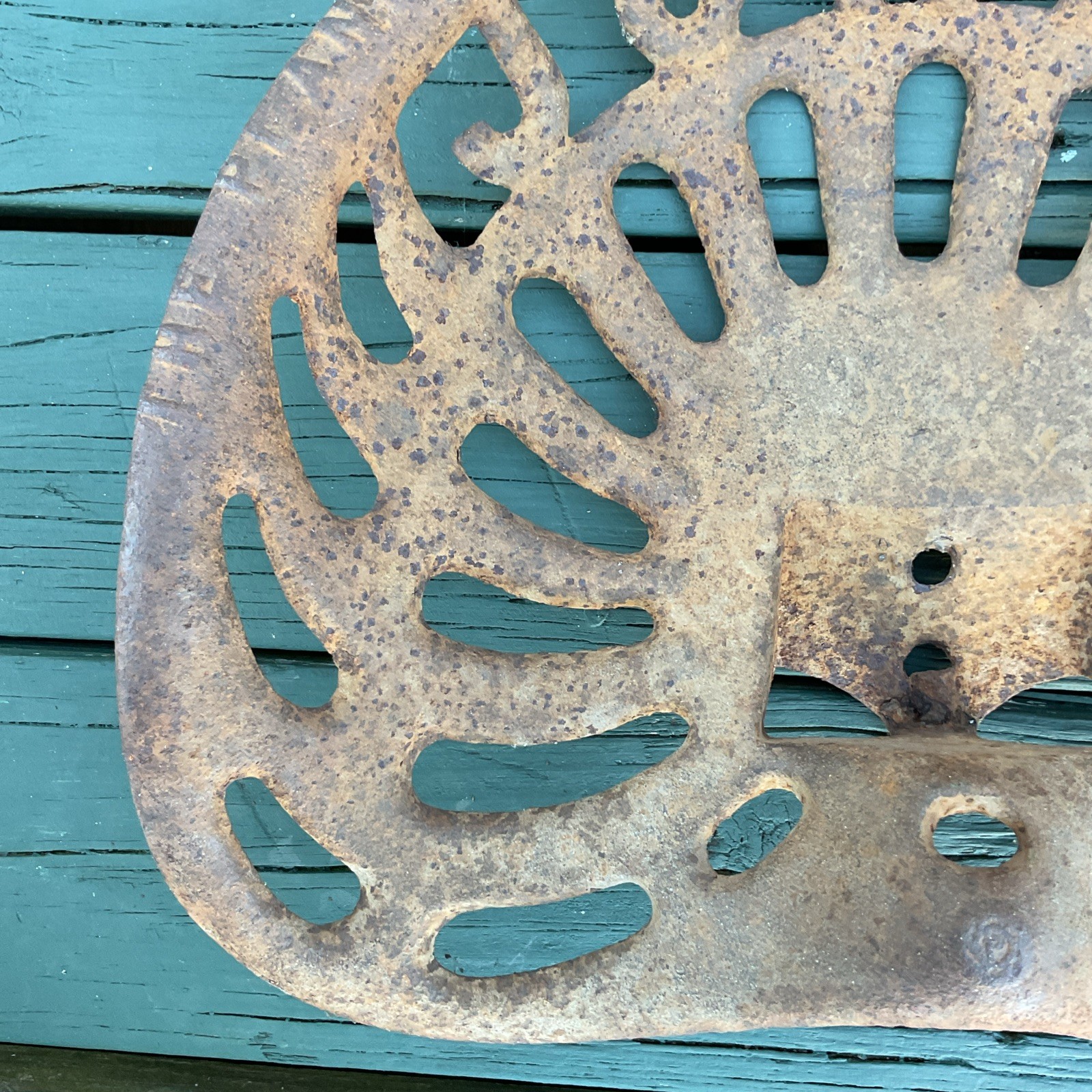Antique JONES Plano MFG Chicago J127 SEAT Cast Iron Tractor Seat NICE!