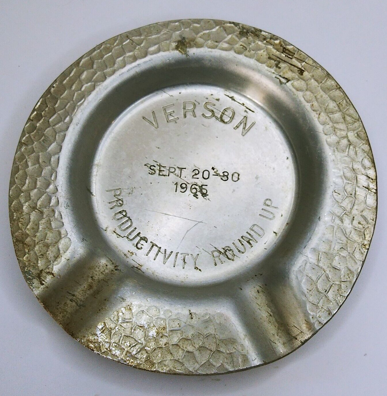 1966 5&Prime; metal advertising Ashtray Verson Productivity Round Up pressed READ