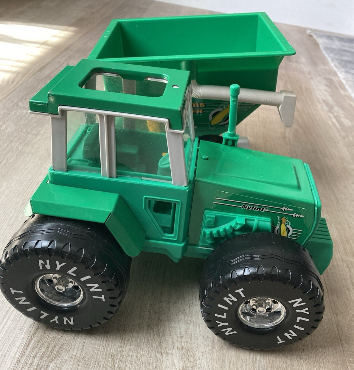 VINTAGE 1990s NYLINT FARMS TRACTOR & Grain Hauler FARM Vehicles
