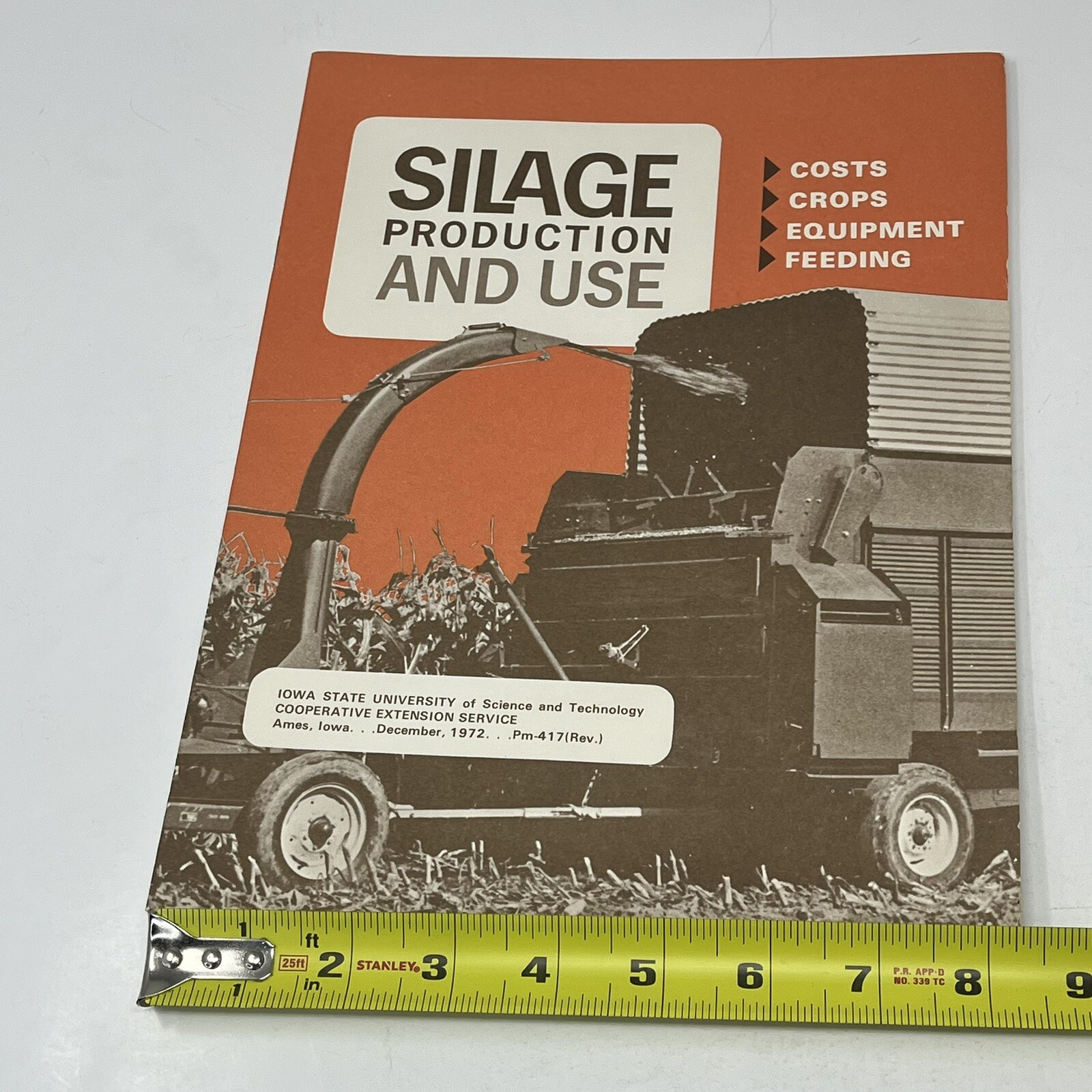 1972 Silage Production & Use Equipment Feeding Iowa State Informational Booklet