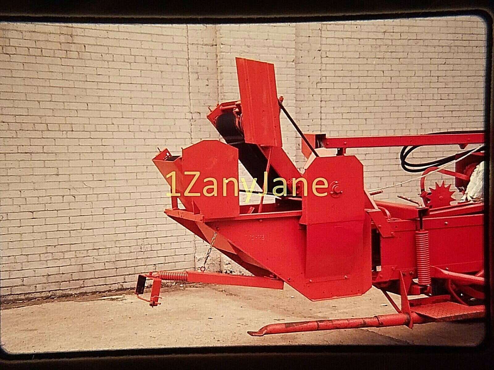 AC0401 35mm Slide of an ALLIS CHALMERS MEDIA FARM EQUIPMENT BACK SIDE VIEW