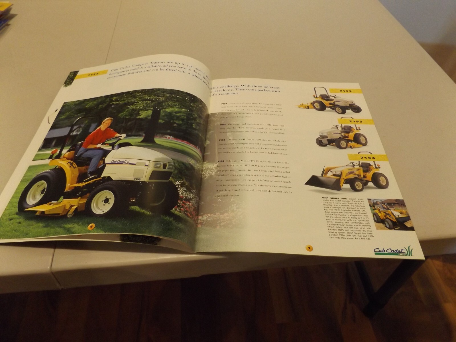 CUB CADET by MTD SERIES 7000 GARDEN TRACTORS, LIT # 773-0302 1996