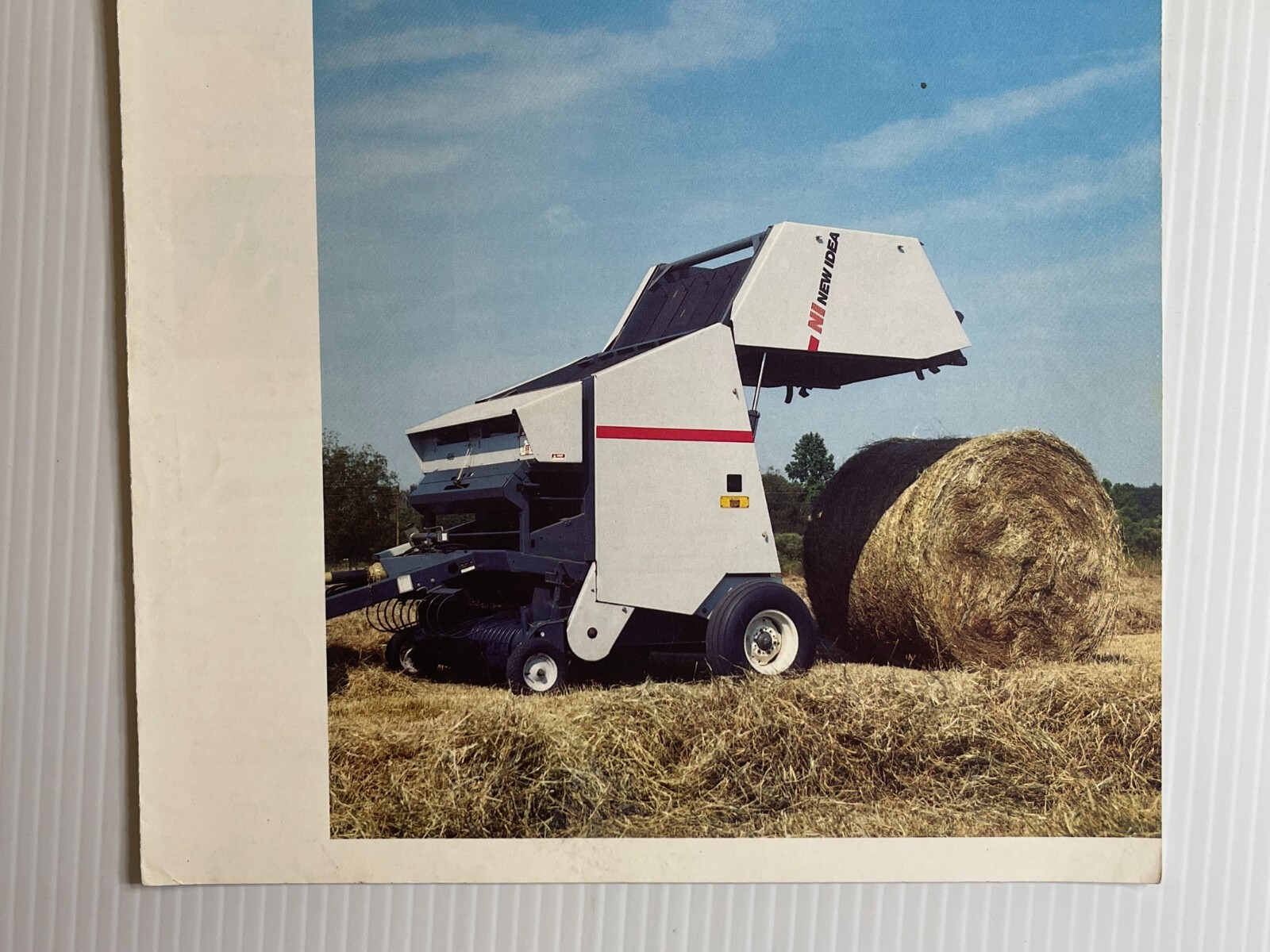 New Idea Round Baler Sales Brochure (Original Sales Brochure) *1980s*