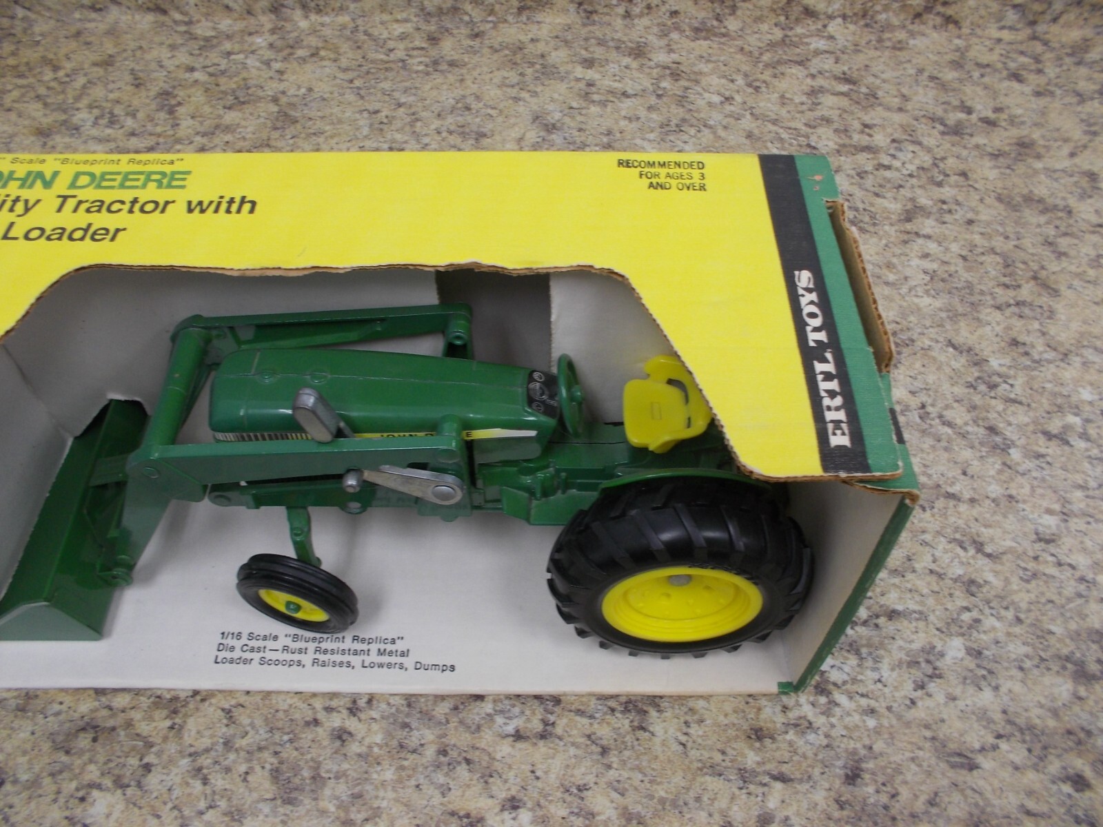 John Deere utility toy tractor w/ loader 1/16 Ertl Co. NIB IN Box 517