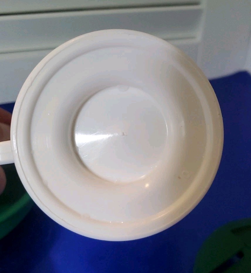 VTG IMC International Minerals Chemical Plastic Travel Mug Dashboard Holder Lid