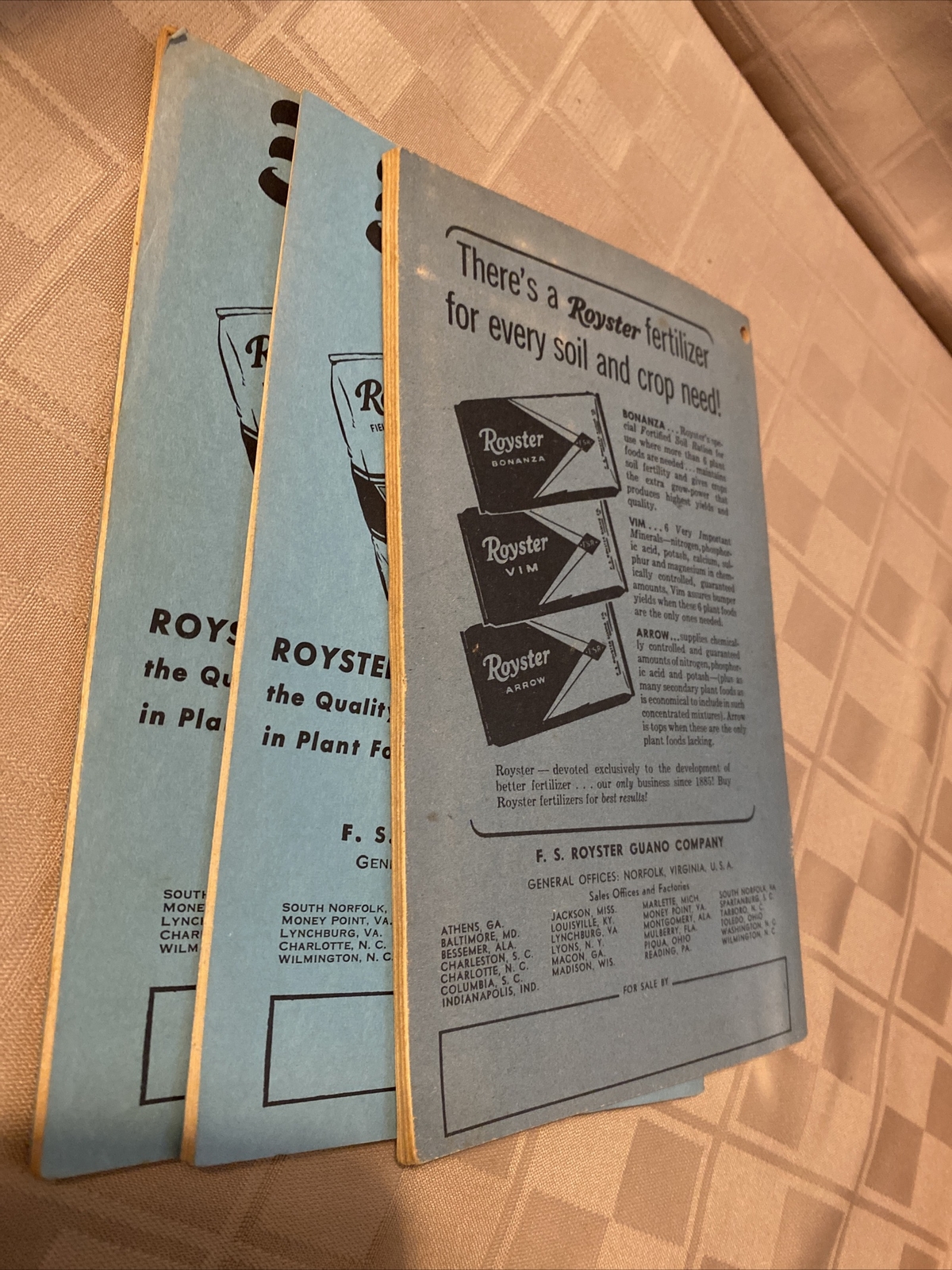Vintage F.S.Royster Guano Farmer&rsquo;s Almanac