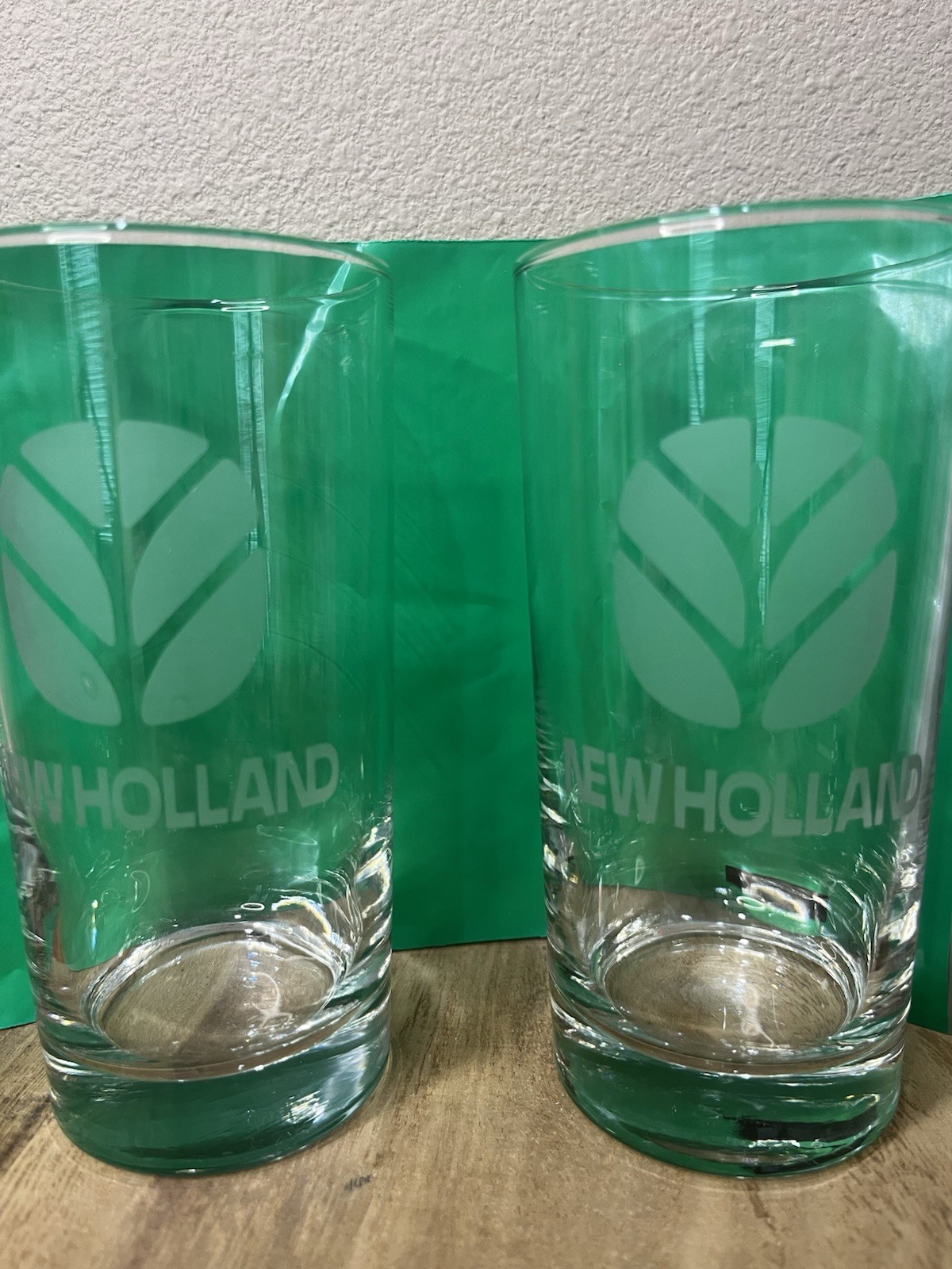 4-COLLECTIBLE ADVERTISING New Holland Farm Tractor Clear Drinking Glasses RARE