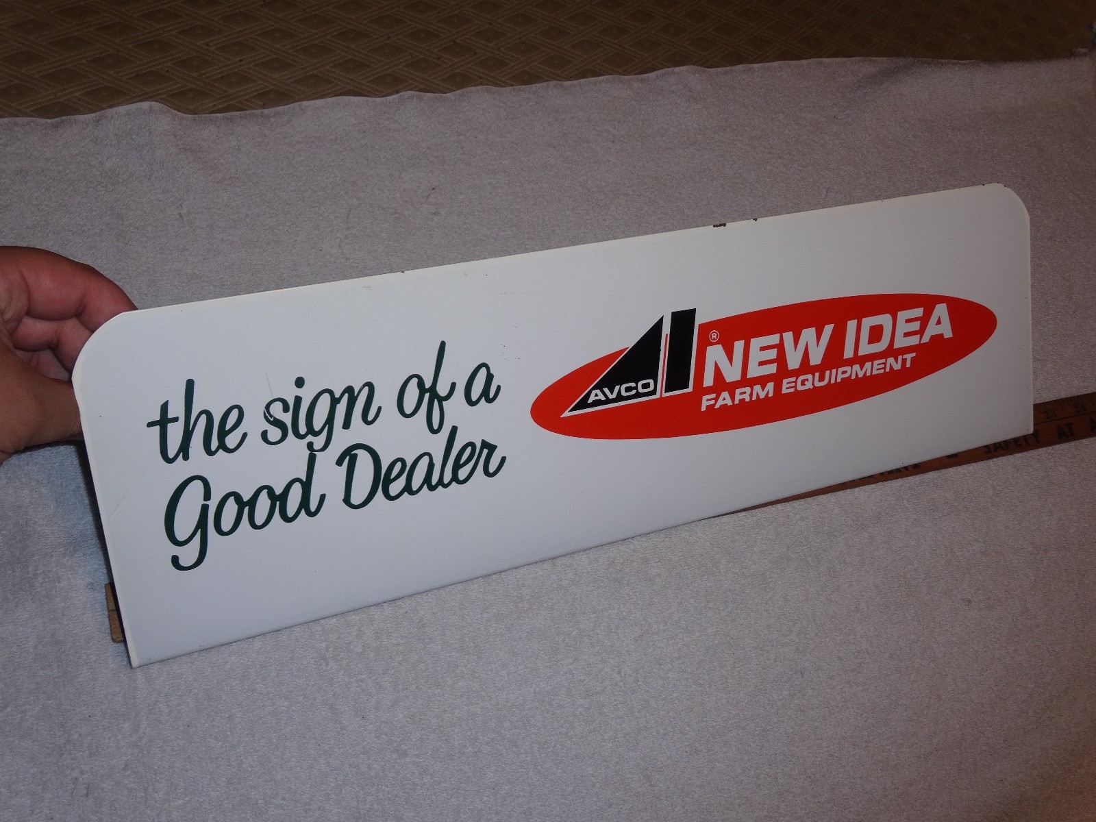 VINTAGE ANTIQUE ORIGINAL NEW IDEA FARM EQUIPMENT TRACTOR DEALER 21.5&Prime; METAL SIGN