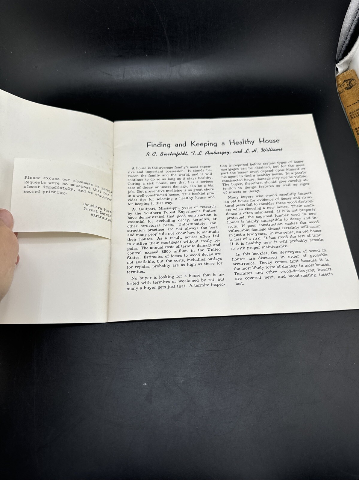 1974 Finding and Keeping A Healthy House U.S. Department of Agriculture Brochure