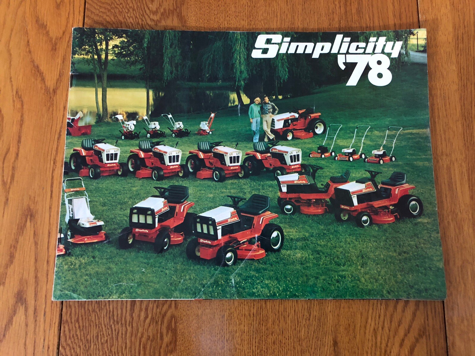 VTG 1978 SIMPLICITY LAWN MOWER GARDEN TRACTOR SALES CATALOG USA 23 PAGES