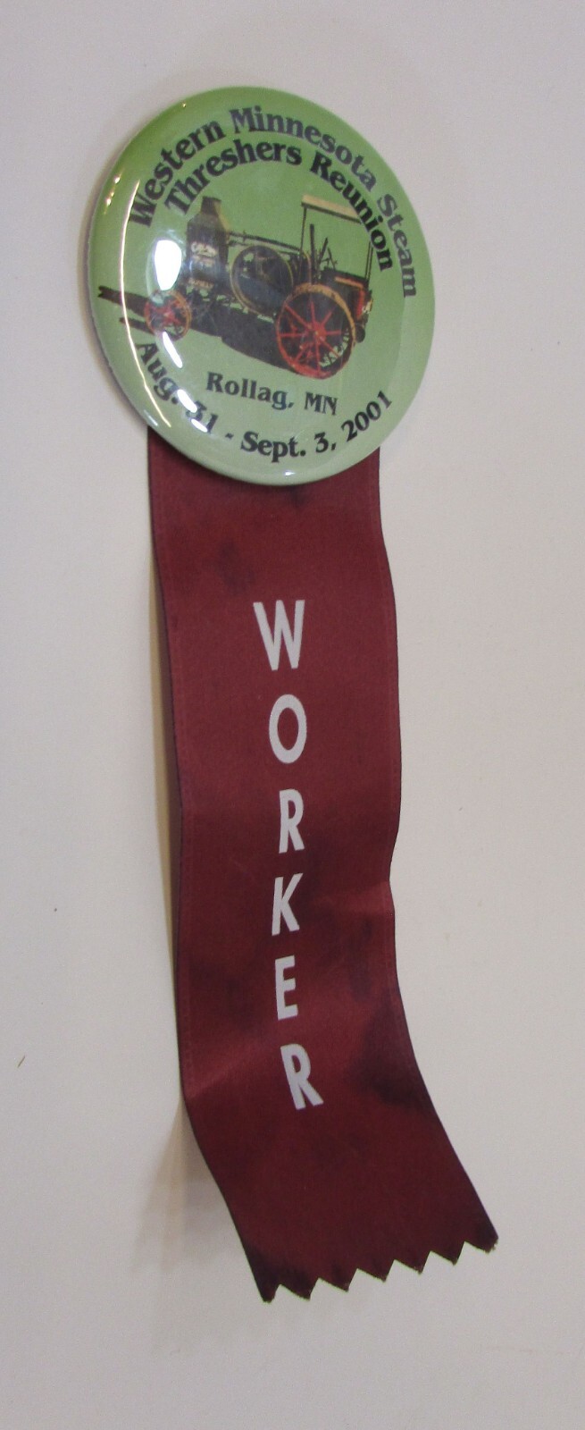 2001 Rollag Minnesota Steam Threshers Reunion Pin Worker Ribbon Button FREE S/H