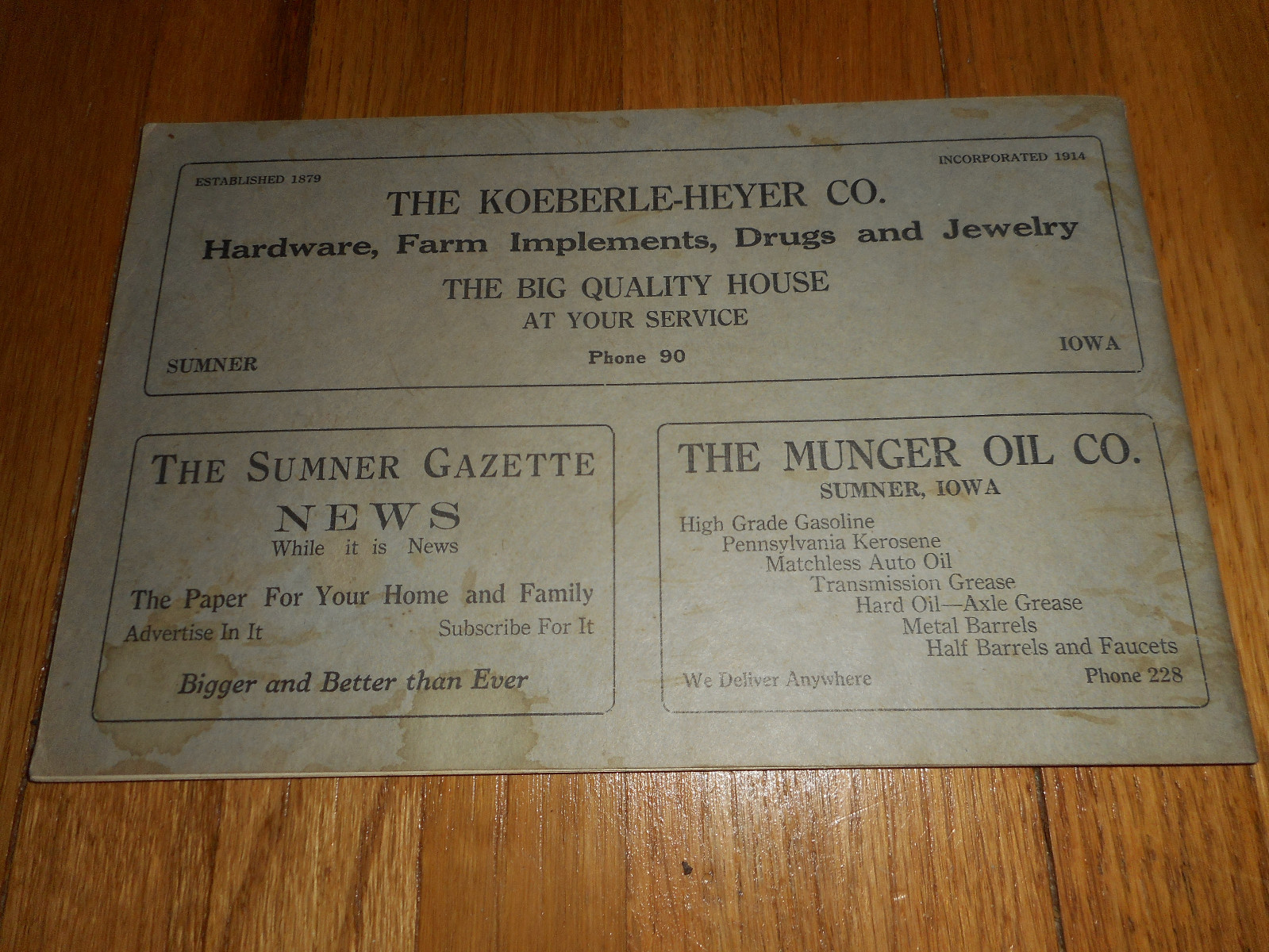 Antique One Minute Farm Record Income Tax Manual Book Advertising Sumner IA Bank