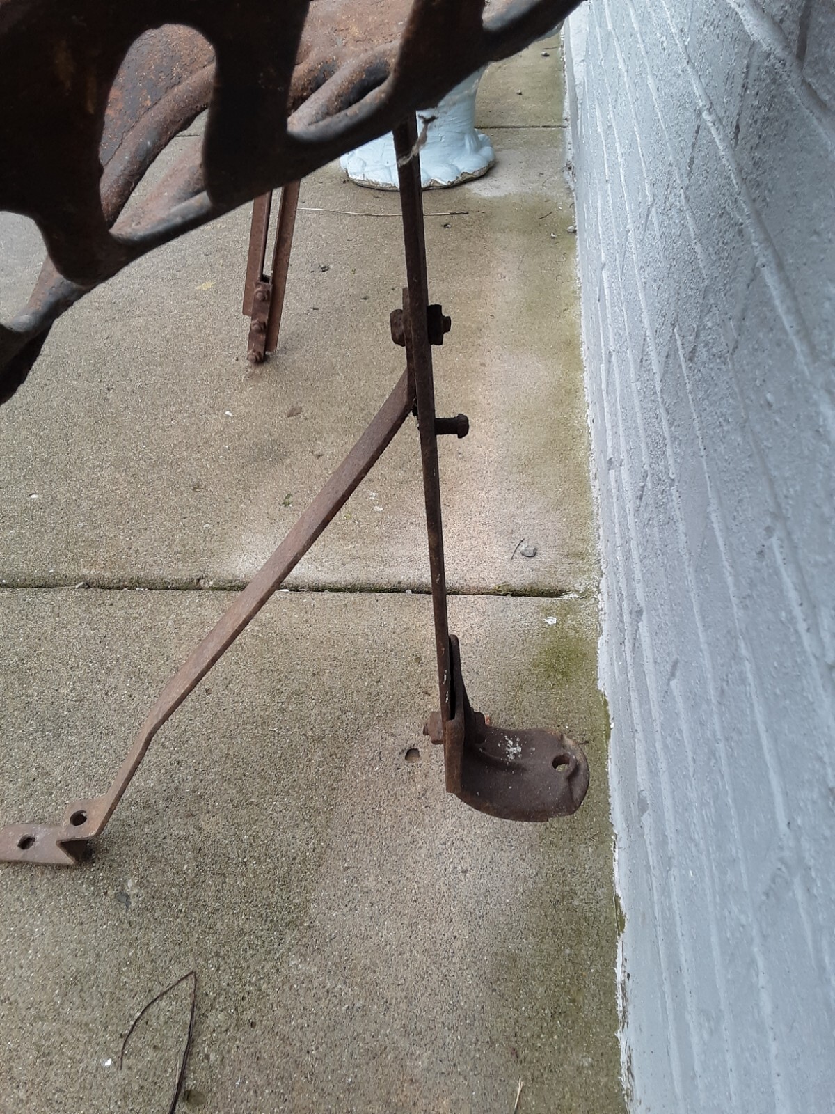 Antique Whitely Cast Iron Farm Tractor seat with original Assembly Post bracket