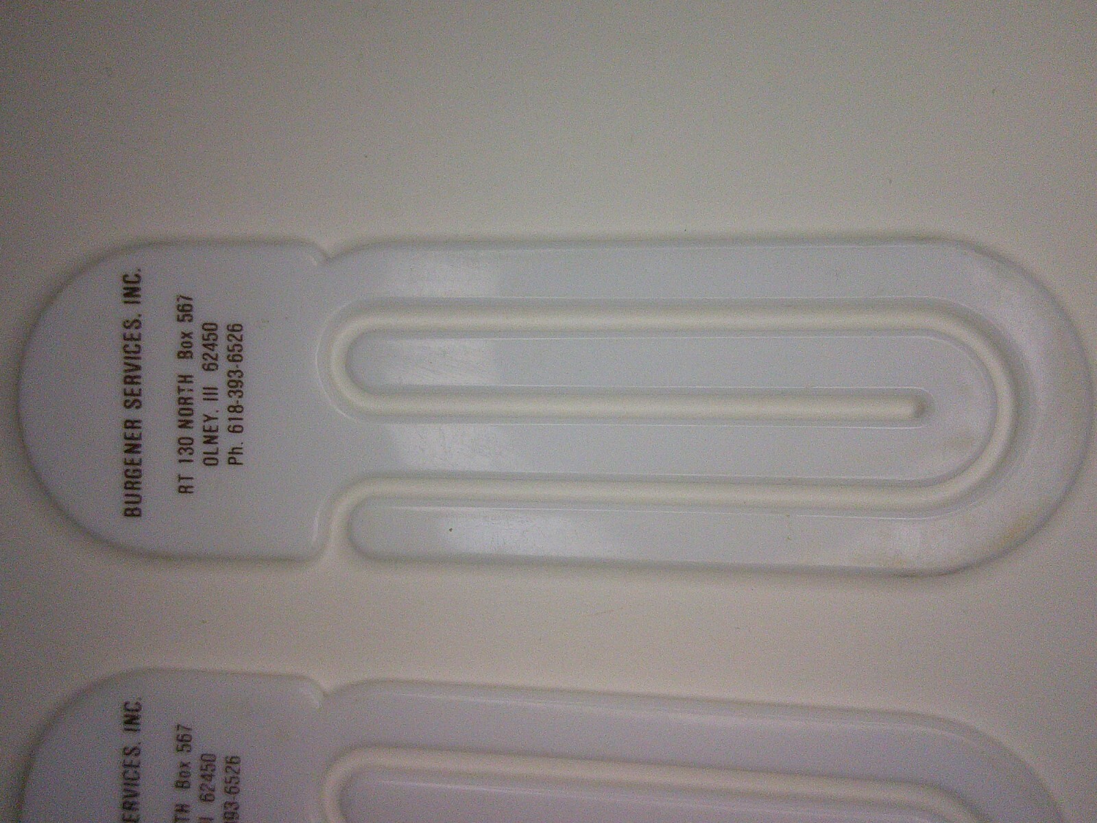 Burgener services Only, Ill 2 large plastic paper clips in excellent cond. Z150