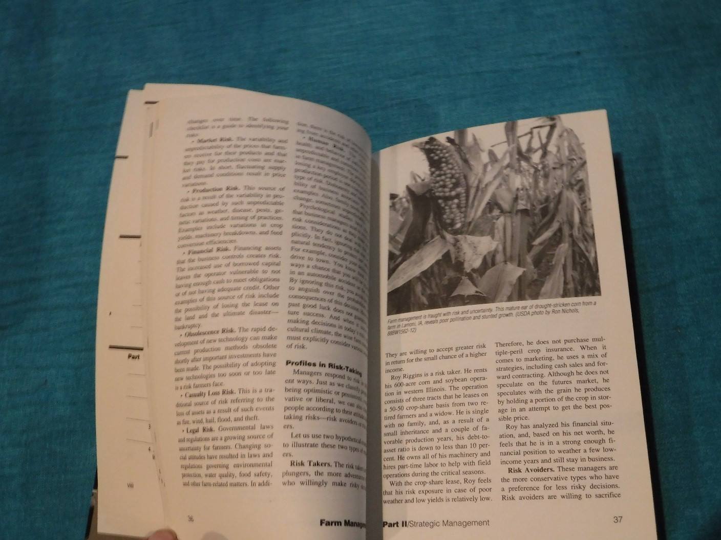 1989 Yearbook of Agriculture: Farm Management:How to Achieve Your Farm Business