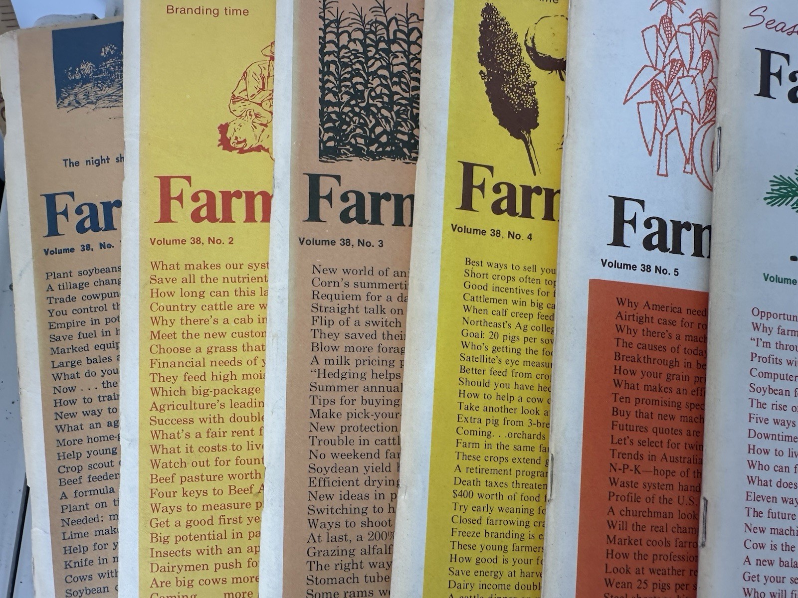 16 Farmers Digest Magazines 1975, 1976, 1988. Weather Plantain Fields Cows.
