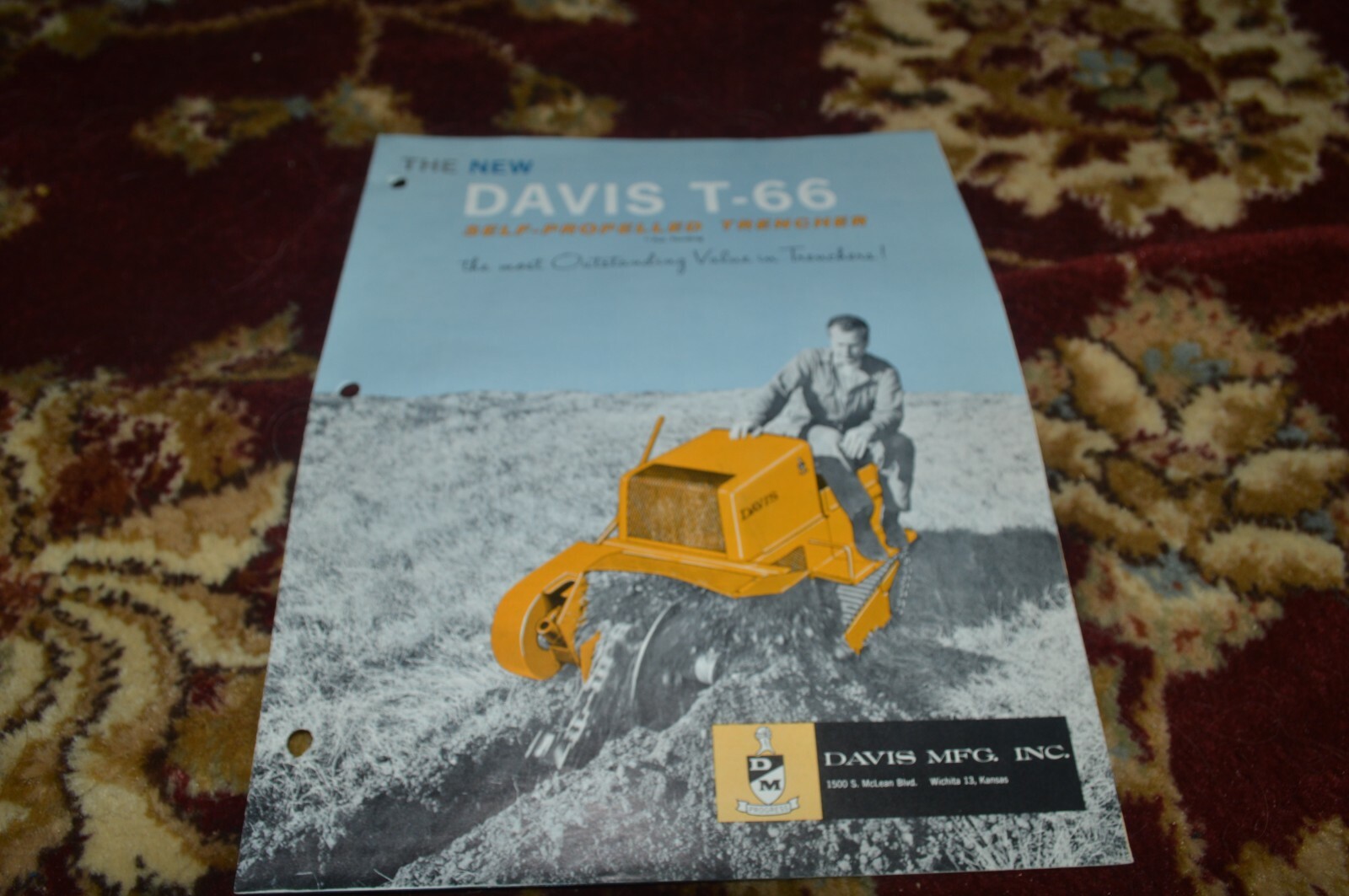 Davis T-66 Self Propelled Trencher Brochure FCCA