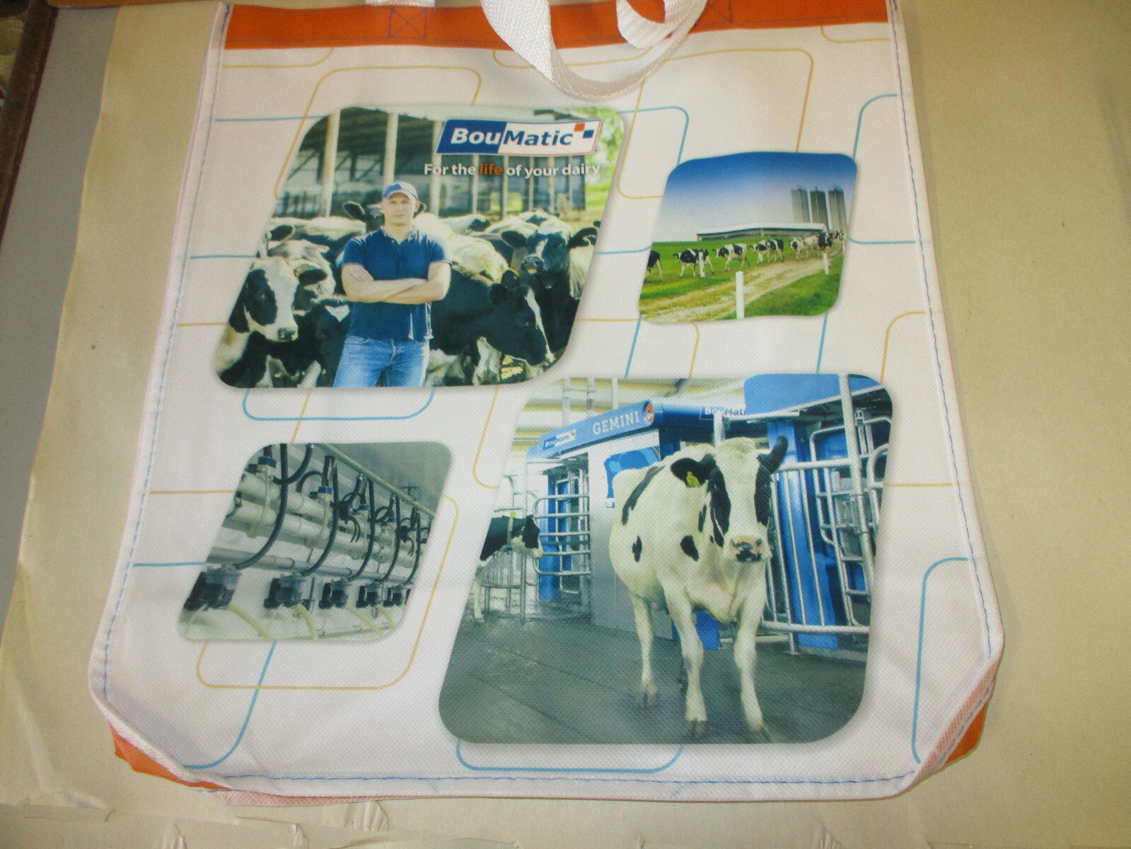 2 BOUMATIC DAIRY Shopping Bag Lot 13.5&Prime;x13.75&Prime; (Orange/Blue) XCALIBUR 360EX 2.0
