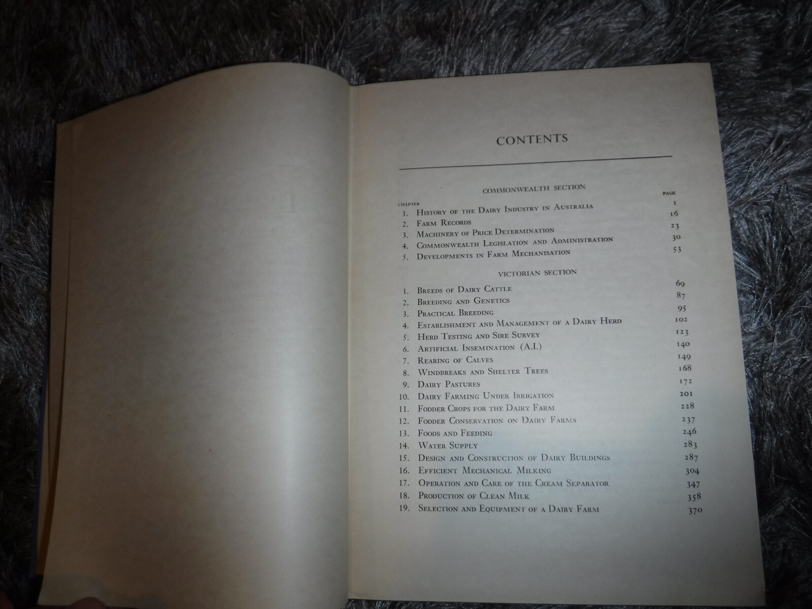 DAIRY FARMING IN AUSTRALIA – VICTORIAN ED VINTAGE 1949 BY HON. R T POLLARD