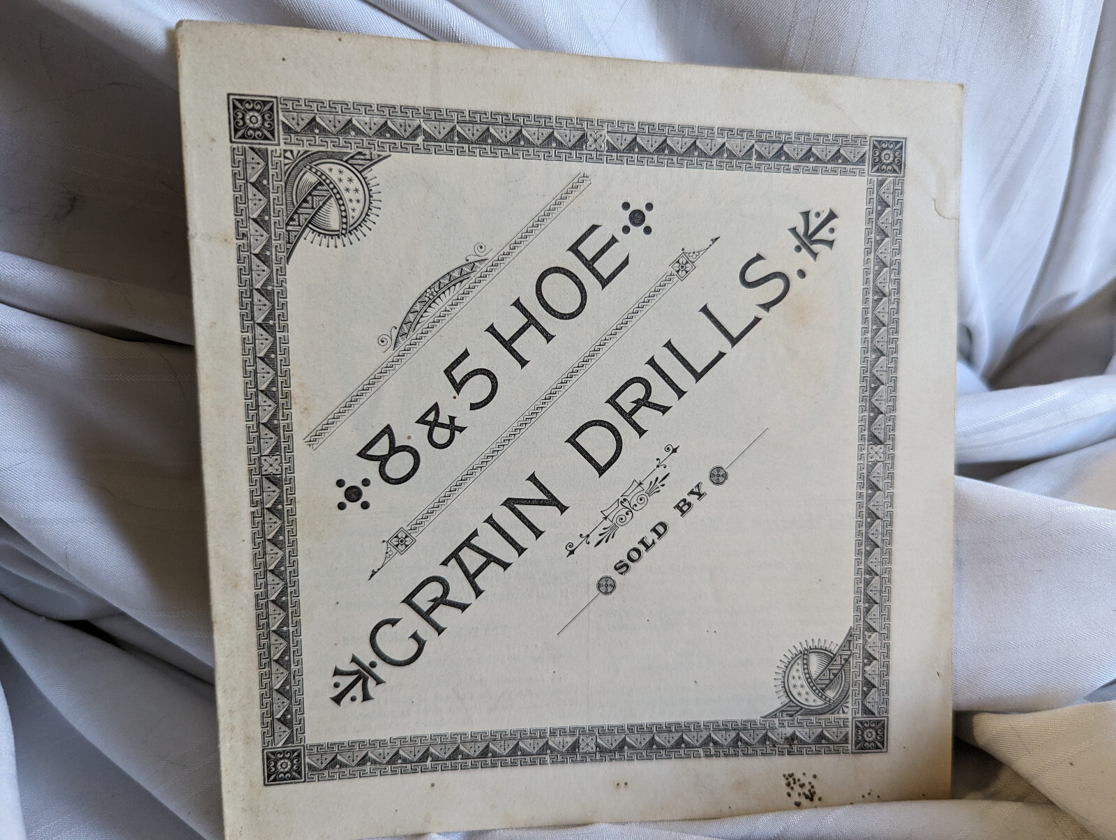 Farmers Friend Manufacturing Co brochure 8 & 5 Hoe Grain Drills Dayton Ohio 1939