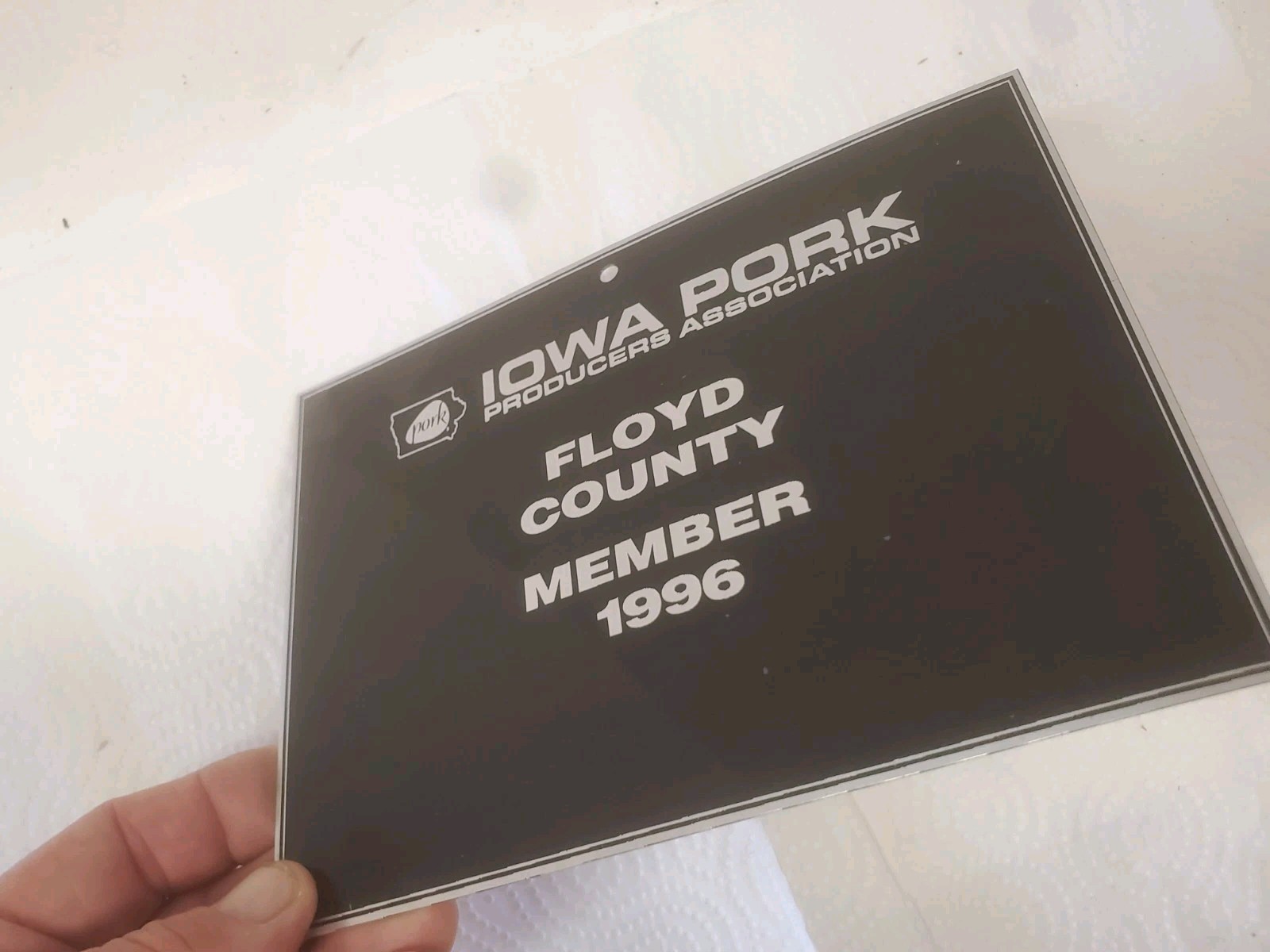 7-1/2&Prime; X 5-1/2&Prime; Metal Sign Iowa Pork Producers Association Floyd County 1996 Pig