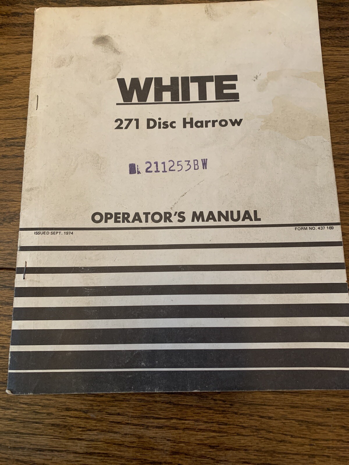 WHITE 281 DISC HARROW OPERATORS MANUAL 437169