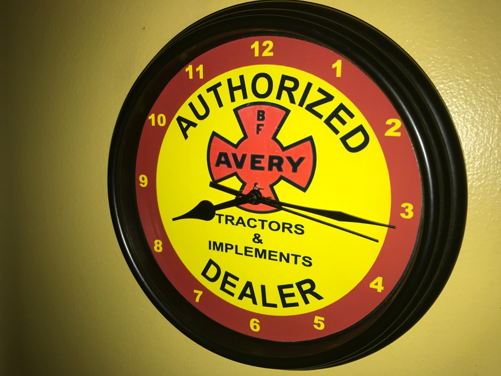 BF Avery AuthDealer Farm Tractor Barn Garage Man Cave Bar Clock Retro Sign