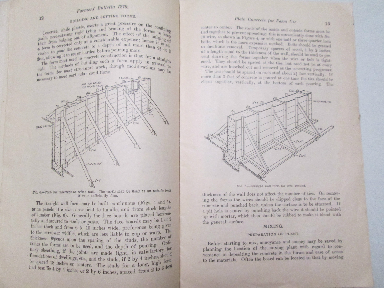1926 US Department of Agriculture Farmers Bulletin No1279 Concrete For Farm Use