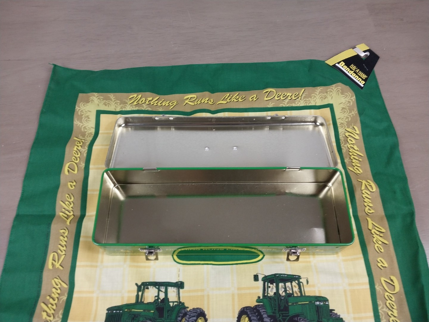 John Deere Tin Locking Carrying Case Pencil Case Tractor Collector