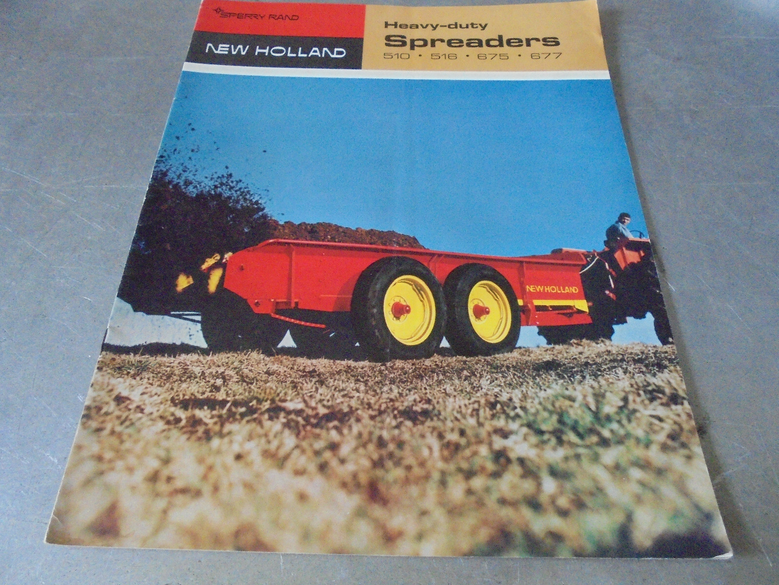 Vintage 1968 Sperry Rand New Holland Heavy-duty Spreaders Brochure 510 516 675