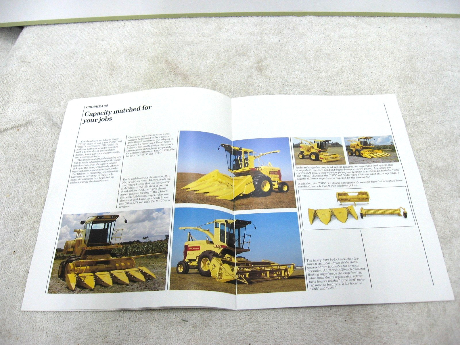 VINTAGE 1989 NEW HOLLAND SELF PROPELLED HARVESTER BROCHURE 1915 2115