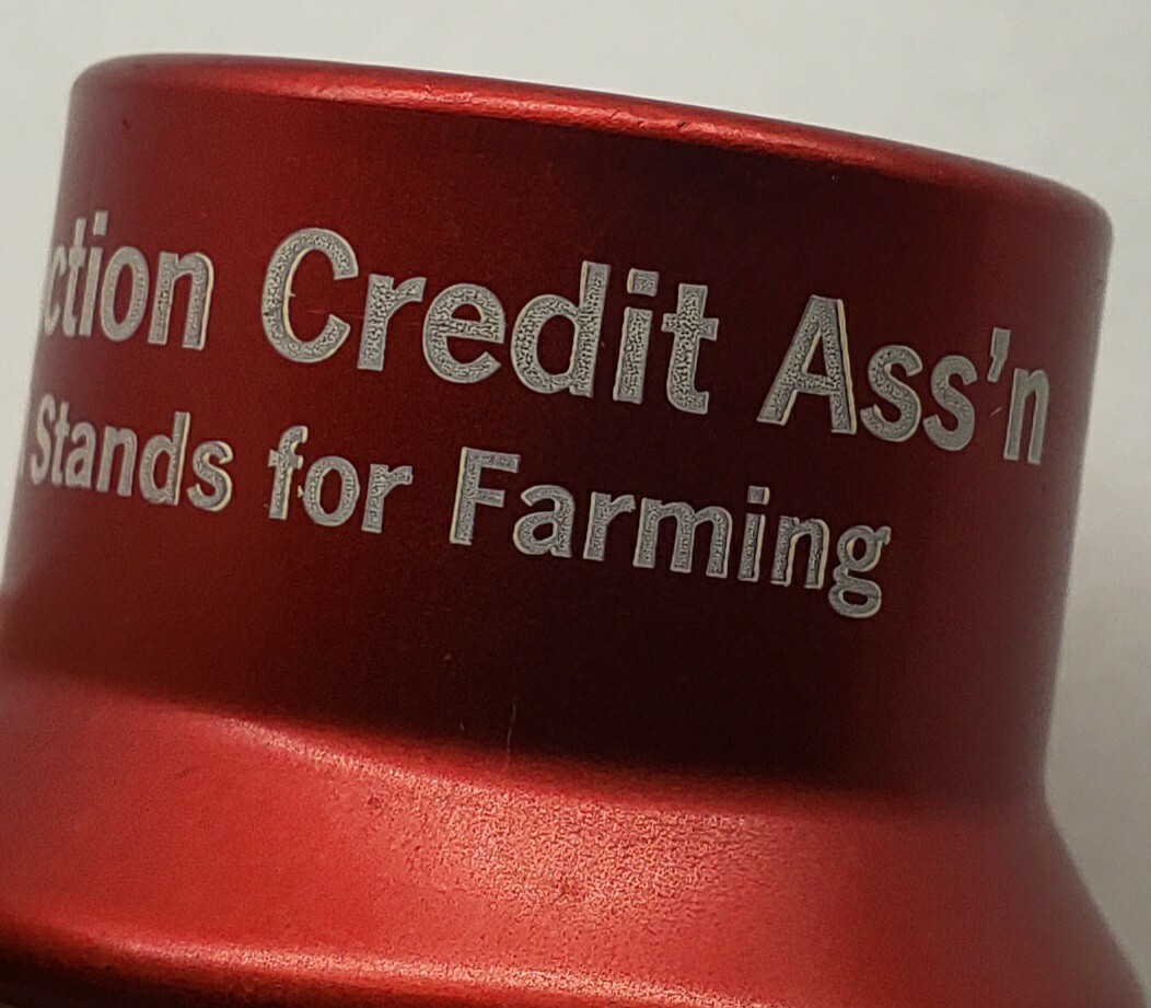 PRODUCTION CREDIT ASSOCIATION PCA FARMING FIZZ-WHIZ BOTTLE CAP (MINT CONDITION)