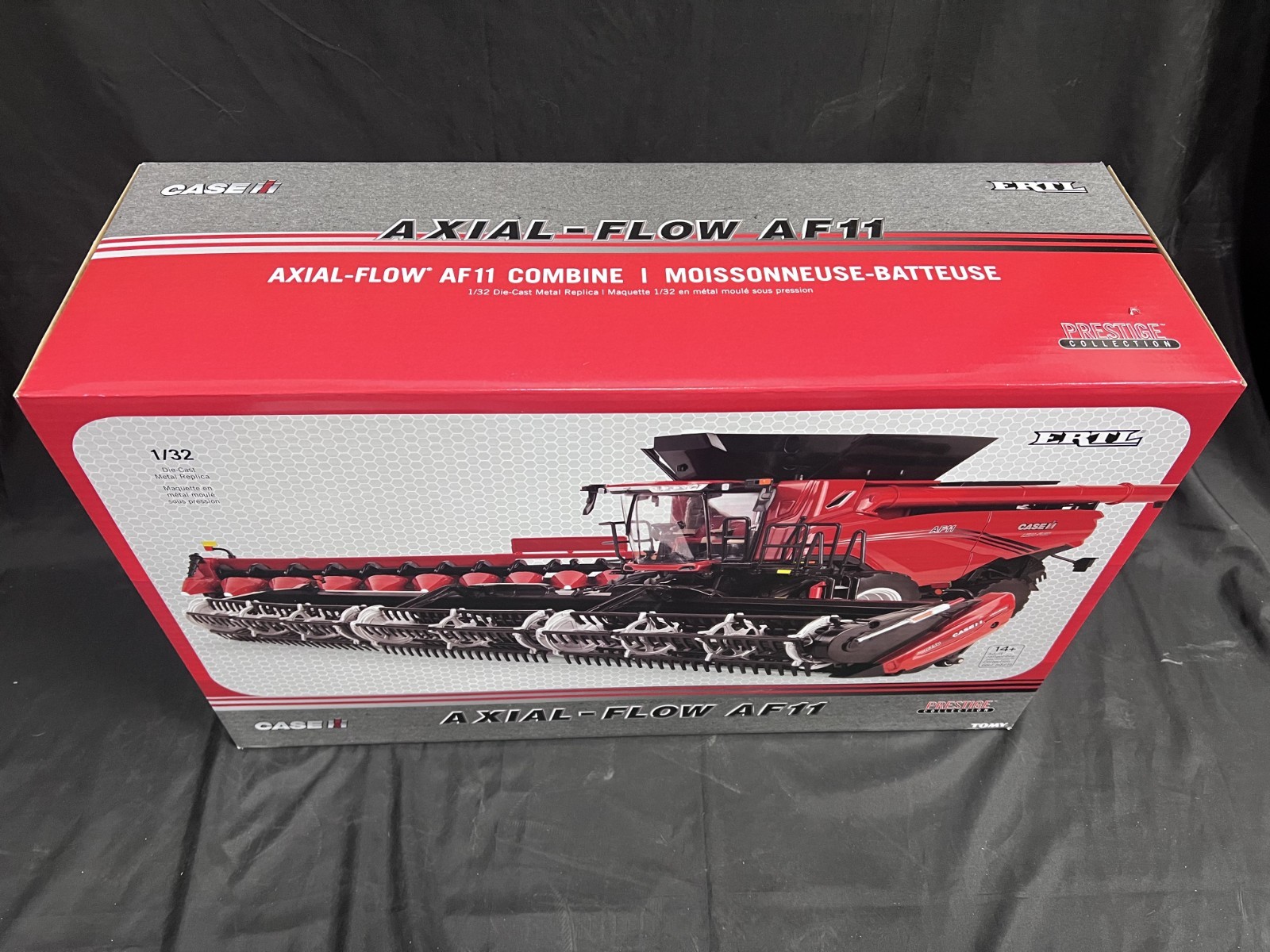 CASE IH AXIAL-FLOW AF11 1/32 SCALE DIE-CAST METAL REPLICA ZFN44364