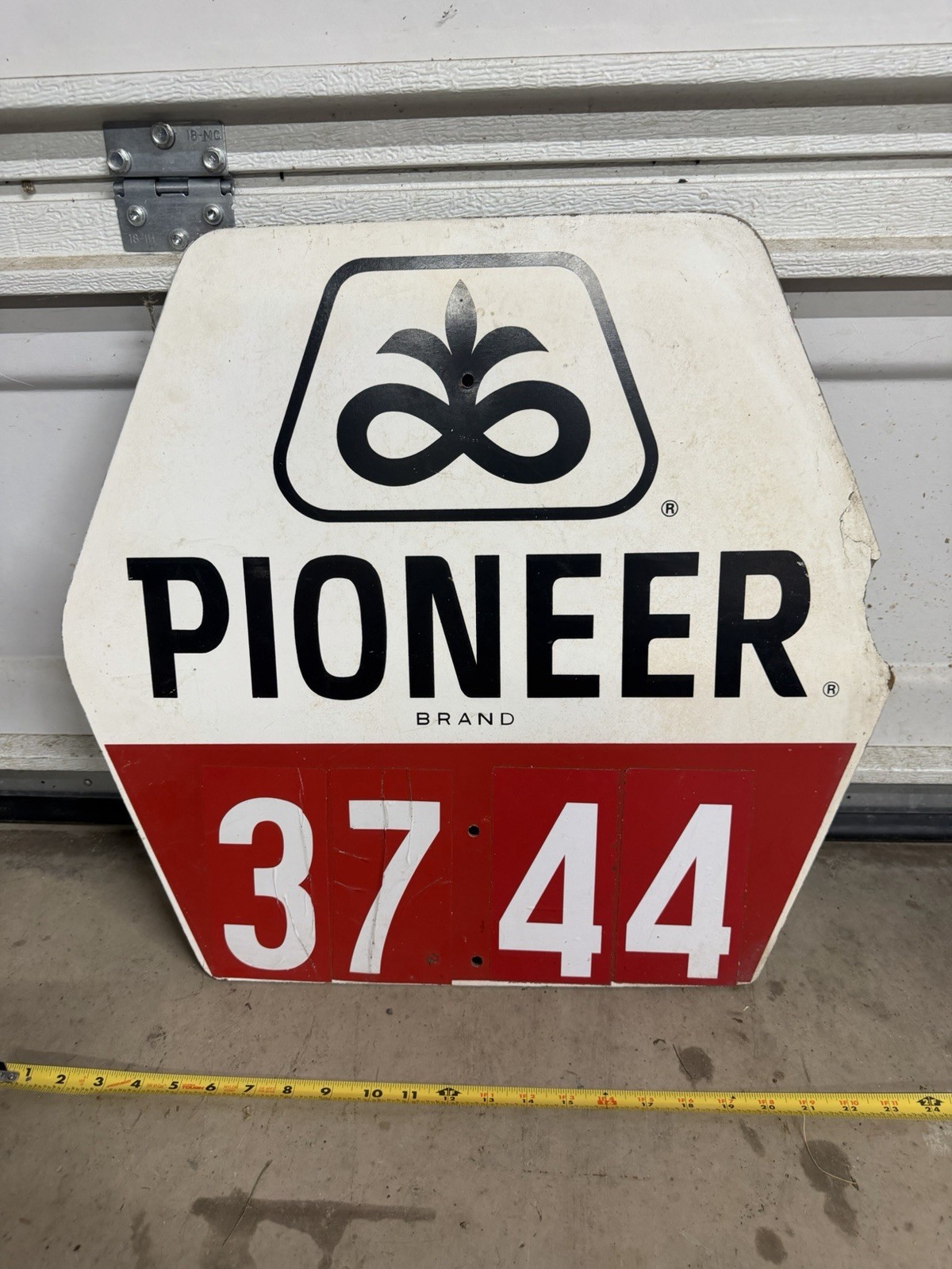Pioneer Fiberboard Agricultural Farming Sign Numbered At 3744