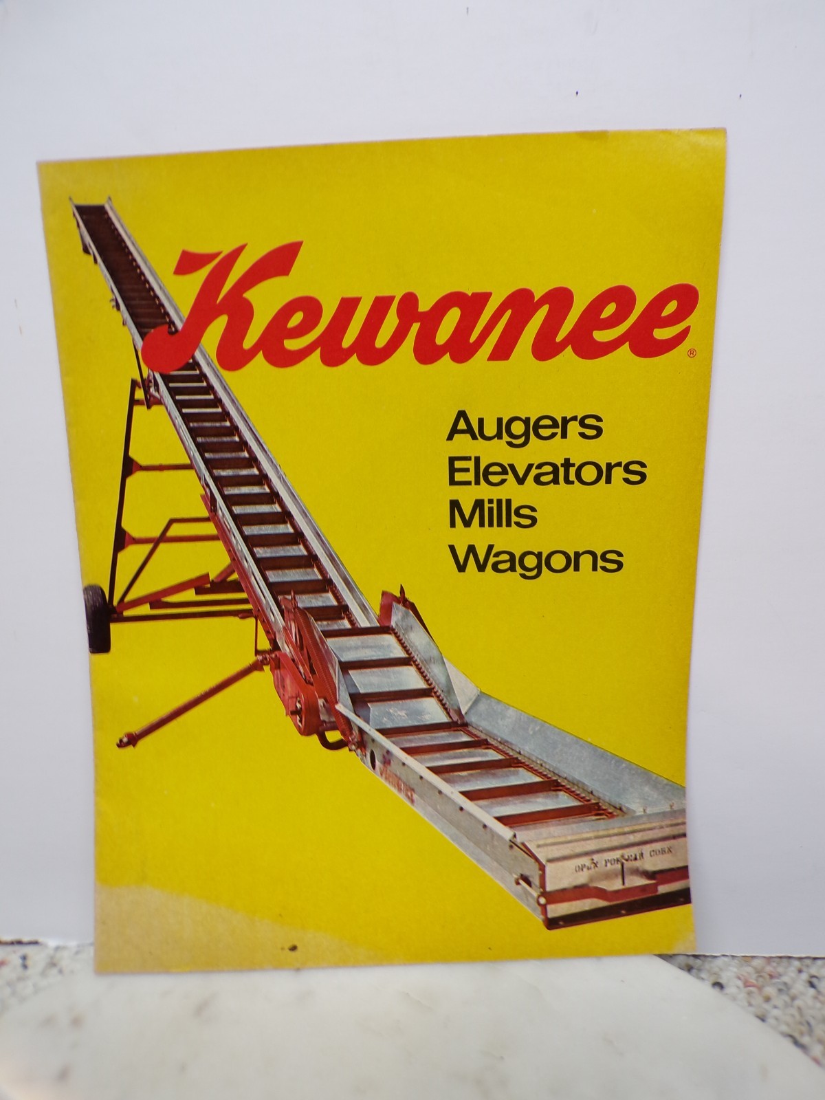 Kewanee Augers-Elevators-Mills-Wagons Farm Machinery Catalog #E868 Illinois