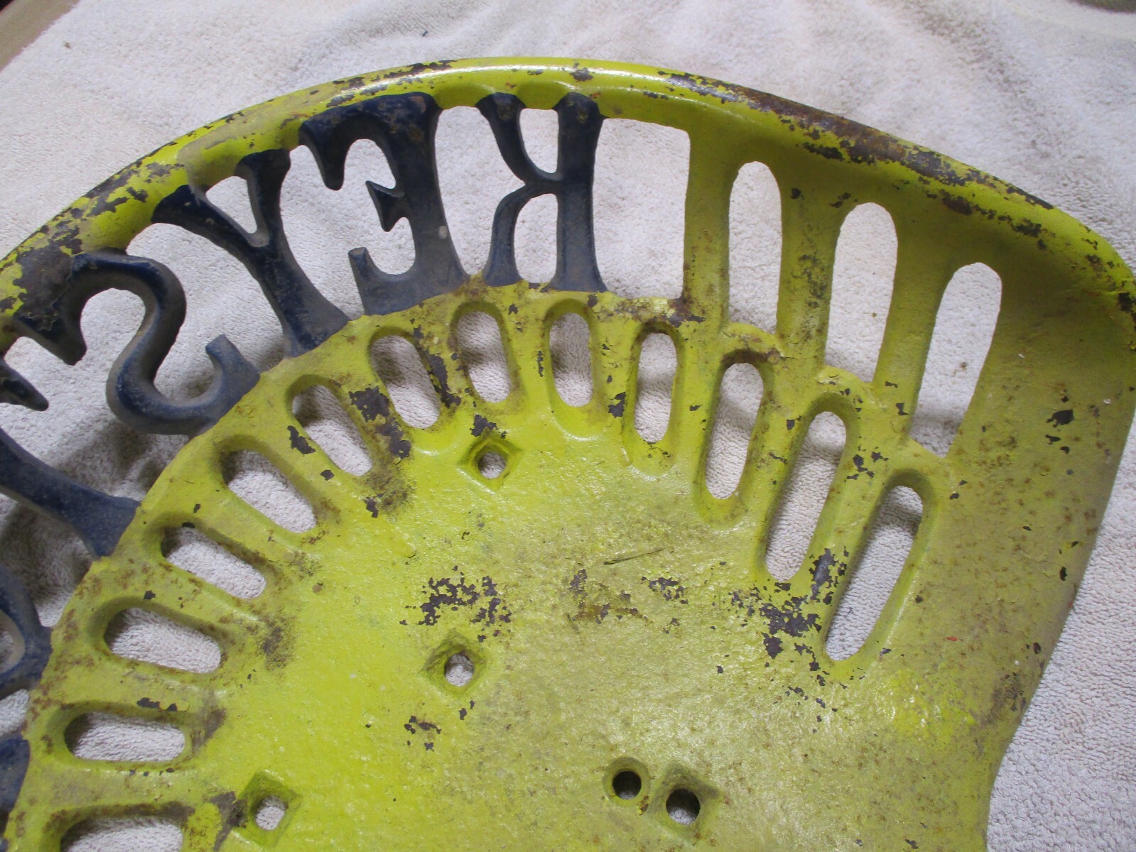 Vintage Keystone Cast Iron Tractor Seat Antique Farm