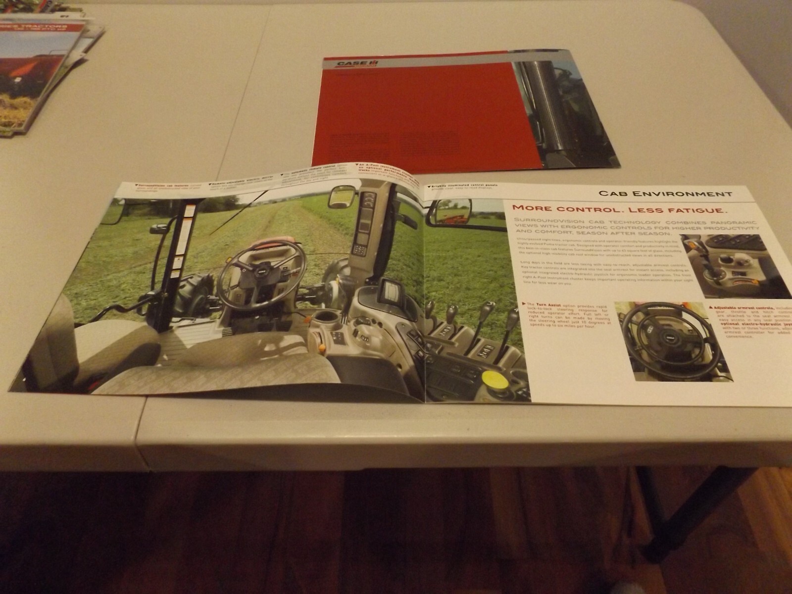 2-pc. CASE-IH FARMALL PUMA TRACTORS, LIT # CIH7230804 2008, CIH7310801 2008