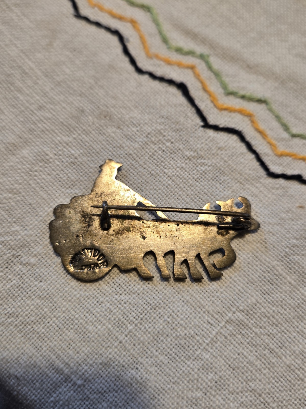 Rare Vintage Pin Farmer Oxen Wagon Farm Agriculture