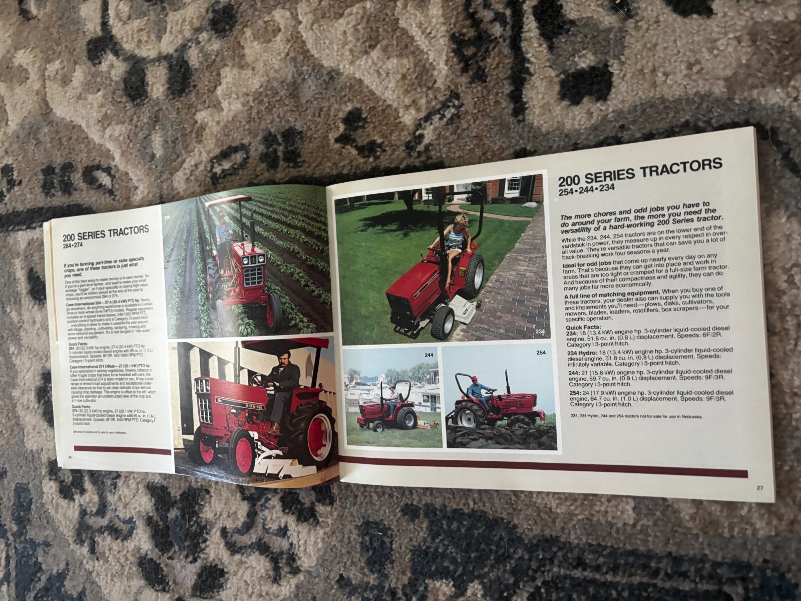 Case International Buyers Guide For 1985 Brochure DCPA26