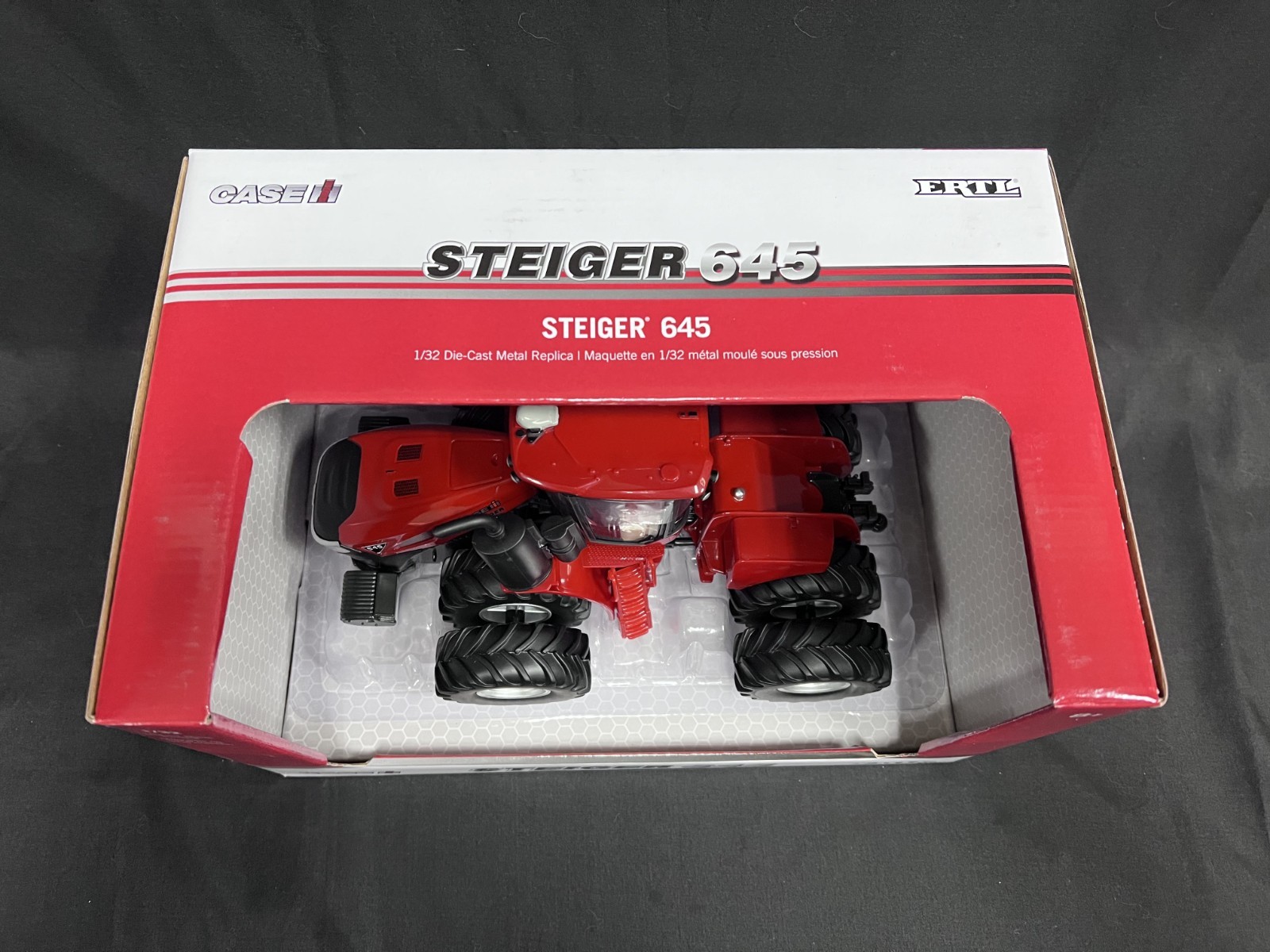 CASE IH STEIGER 645 1/32 SCALE ZFN44366