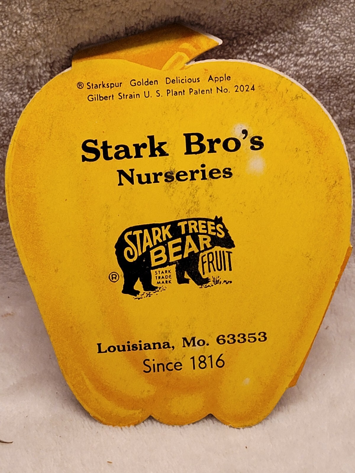 VINTAGE STARK BROTHERS NURSERIES ORCHARDS LOUISIANA MISSOURI SEWING KIT