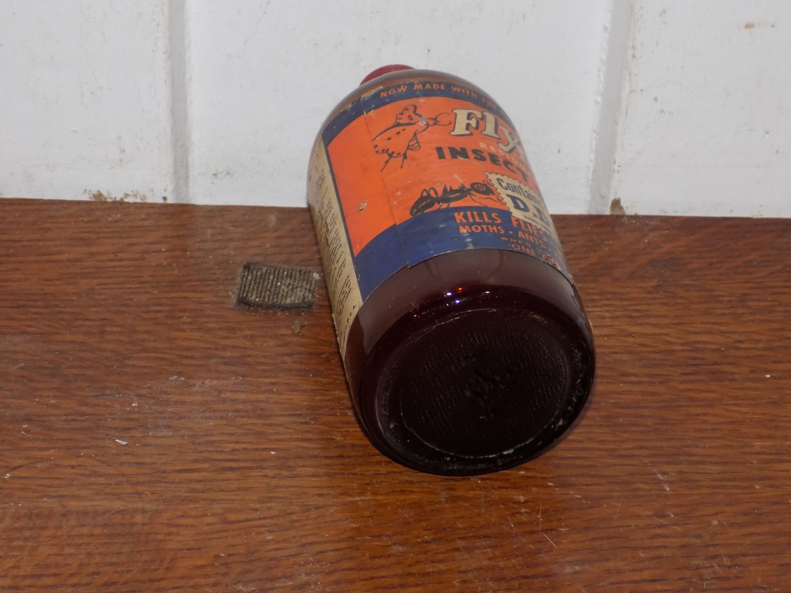 Vintage Flyded Inspect Spray EMPTY 1 Pint Bottle with Paper label